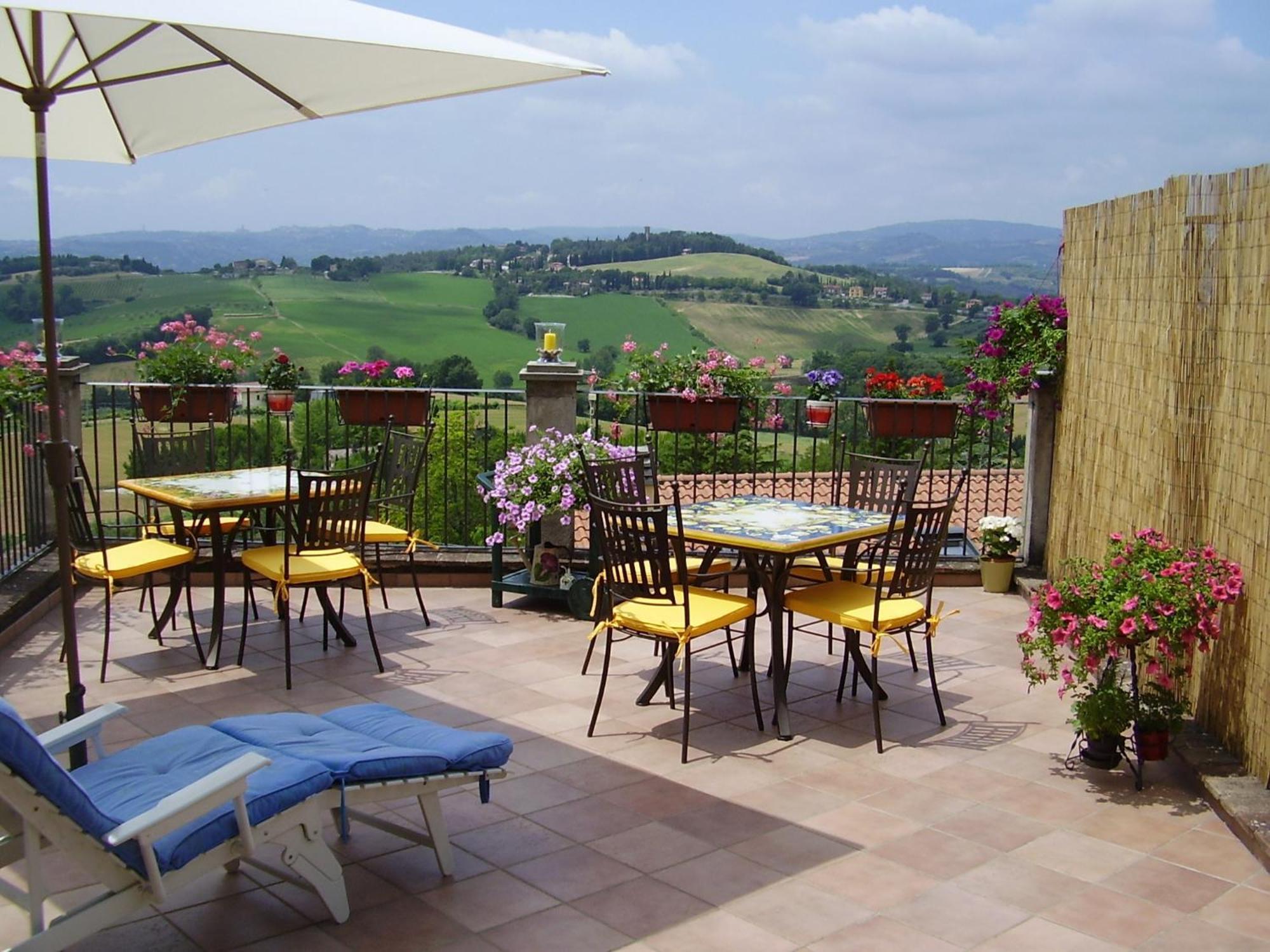 La Terrazza Fio...Rita Bed and Breakfast Ripa Exteriör bild